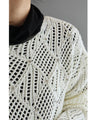 ビジューを散りばめた揺らめくダイヤ柄編みニットプルオーバートップス