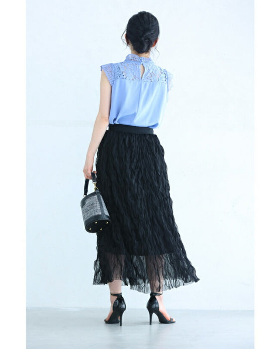 Wavy, fluttering tulle midi skirt
