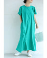A secret A-line tuck long dress with a flared hem