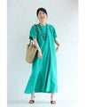 A secret A-line tuck long dress with a flared hem