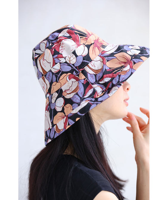 (ストラップ付き)シンプルにも花柄にも。表裏使える2wayつば広ハット