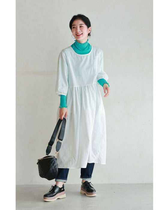 柔らかく羽刺繍が浮かぶミディアムワンピース(インナー付き)