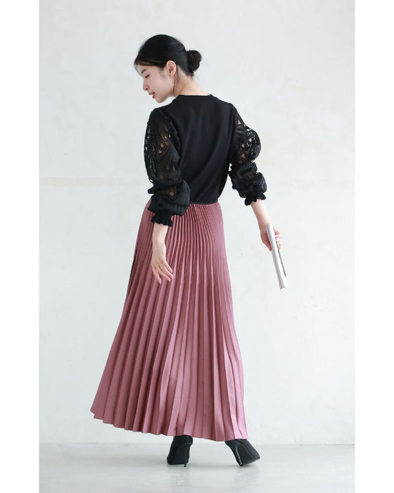 孔雀羽レース袖のビジューニットプルオーバートップス