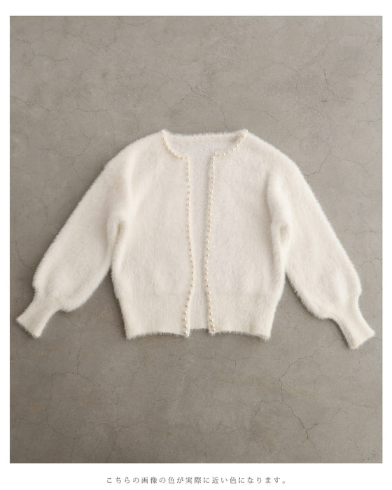 パールで囲むふわふわファーカーディガン