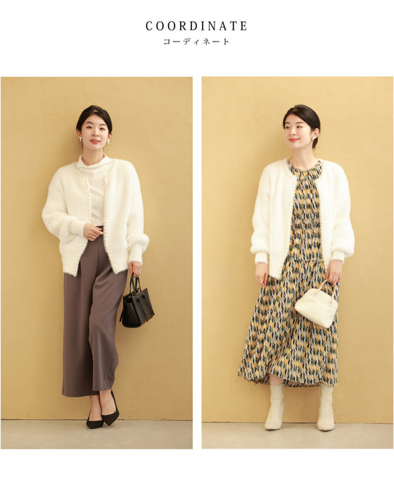 パールで囲むふわふわファーカーディガン