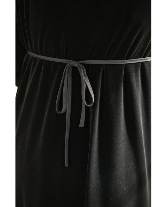 Xラインギャザーの艶ベロア調ミディアムワンピース