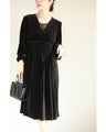 Xラインギャザーの艶ベロア調ミディアムワンピース