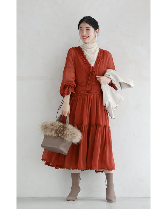 レースアップリボンのこっくり深みカラーティアードワンピース