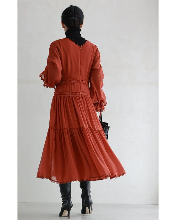レースアップリボンのこっくり深みカラーティアードワンピース