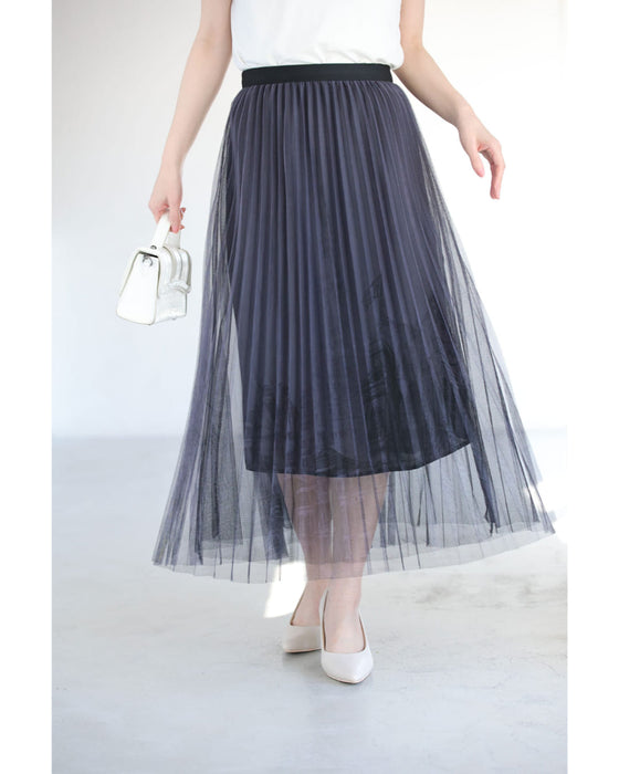 街並み浮かぶシアープリーツミディアムスカート