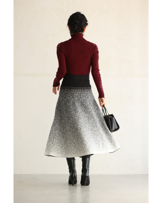Misty gradient knit skirt