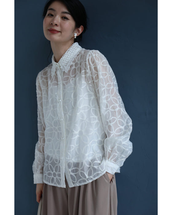 花刺繍が咲き広がるレース襟シアーブラウス(インナー付き)【set】