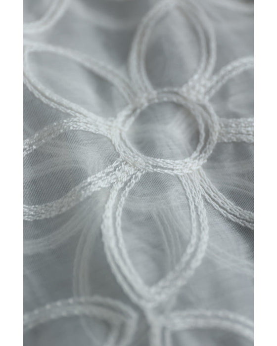 花刺繍が咲き広がるレース襟シアーブラウス(インナー付き)【set】