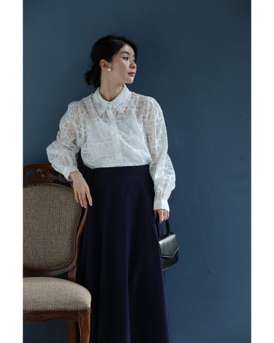 花刺繍が咲き広がるレース襟シアーブラウス(インナー付き)【set】