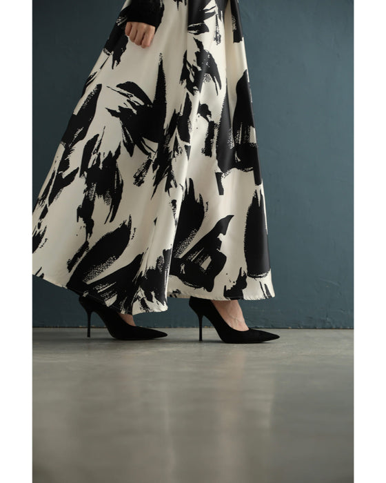 モードなペイントアートのロングワンピース