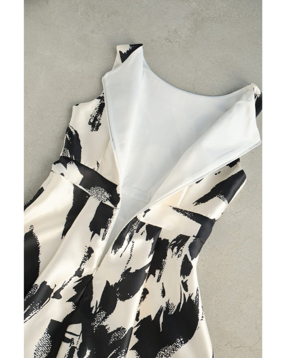 モードなペイントアートのロングワンピース