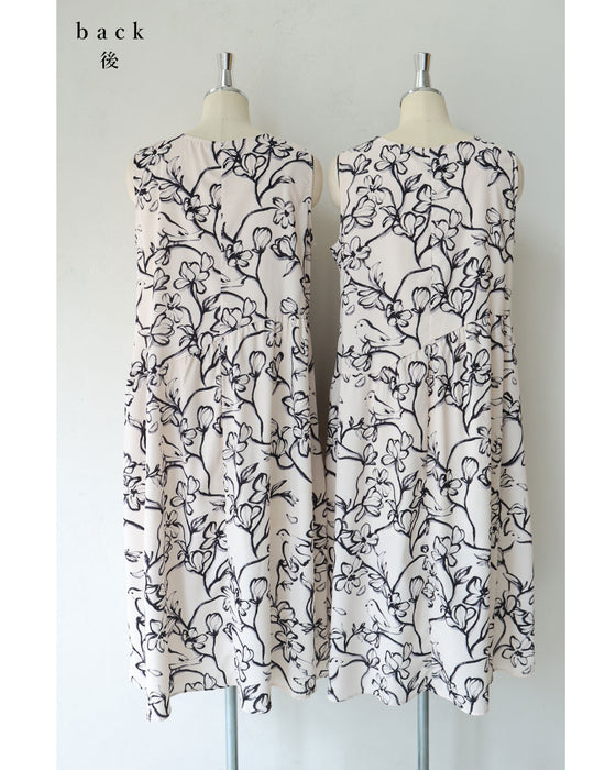 春に歌う鳥のロングワンピース（キャミソール付き）