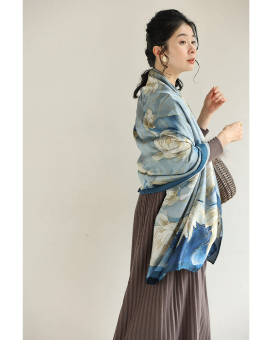 八重のクチナシ咲くエレガントな艶めき大判ストール