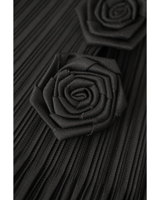 伸びやかプリーツのフレア裾カットソーとフレア裾スカートの2点セット(ブローチ2個付き)【set】