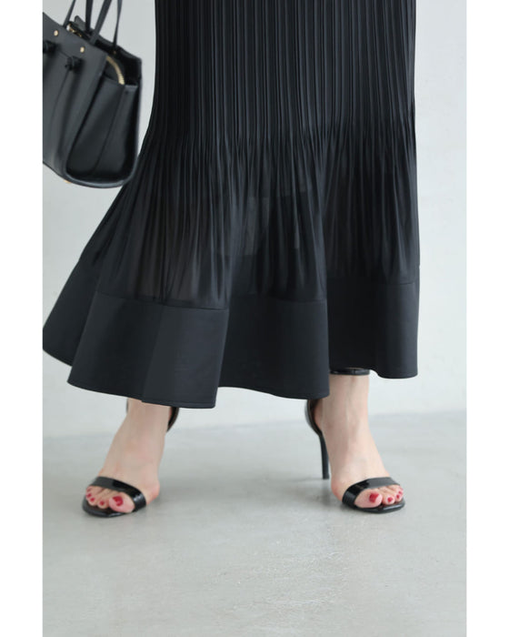 伸びやかプリーツのフレア裾カットソーとフレア裾スカートの2点セット(ブローチ2個付き)【set】