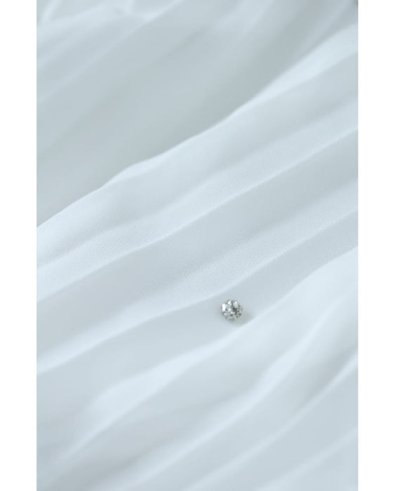 ぐるり囲むレースのビジュープリーツロングワンピース(パールベルト付き)