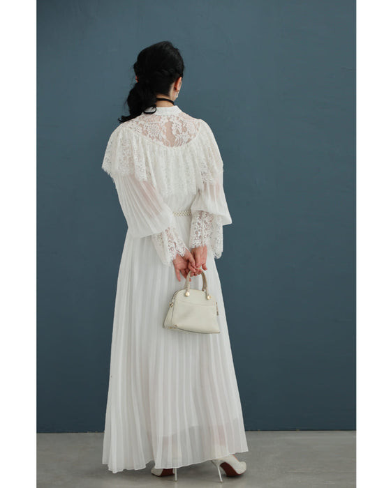 ぐるり囲むレースのビジュープリーツロングワンピース(パールベルト付き)