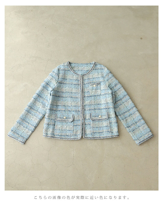 気分も晴れやかな空色ツイードジャケット