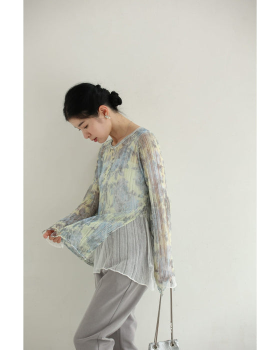 ふんわり着心地柔らかな淡花シアーニットカットソートップス