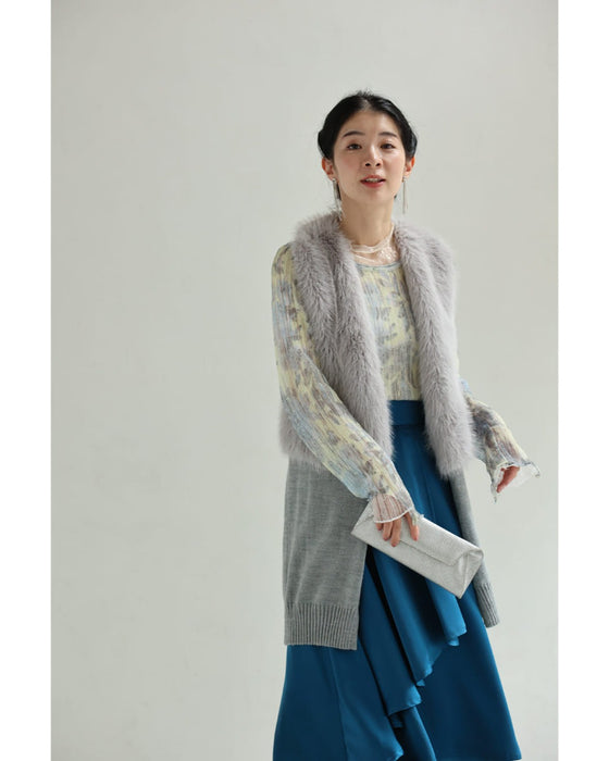 ふんわり着心地柔らかな淡花シアーニットカットソートップス