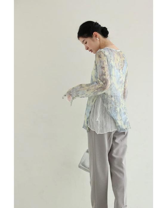 ふんわり着心地柔らかな淡花シアーニットカットソートップス