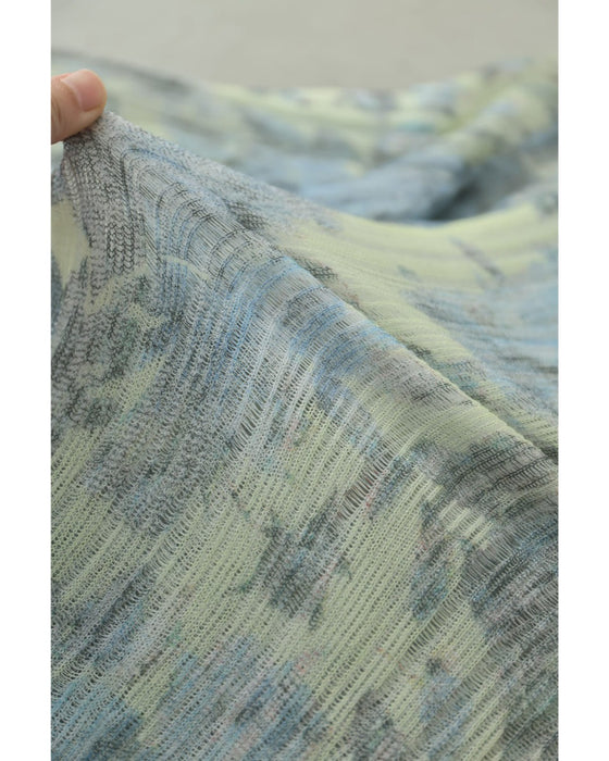 ふんわり着心地柔らかな淡花シアーニットカットソートップス