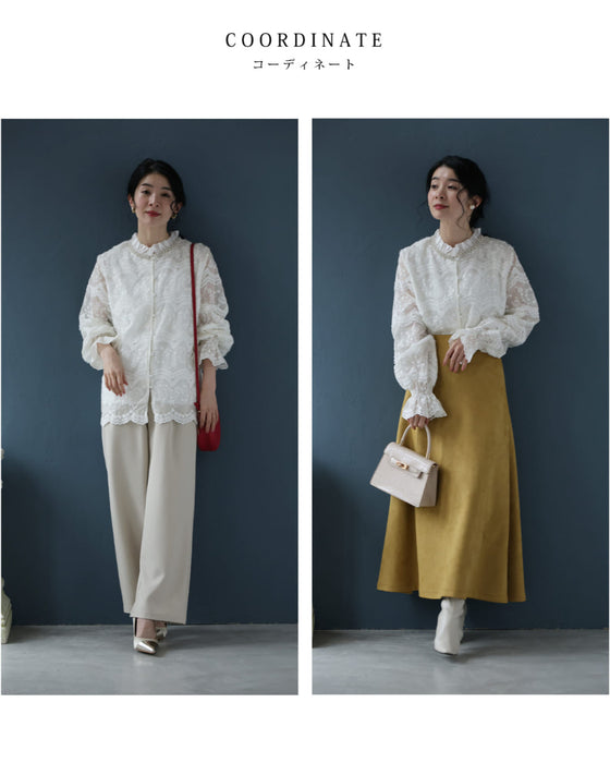 煌めくビジューネックの刺繍シアーブラウストップス