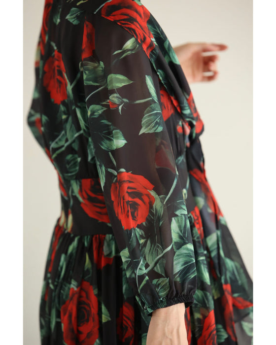 (黒)バラが舞うロイヤルなボウタイロングワンピース