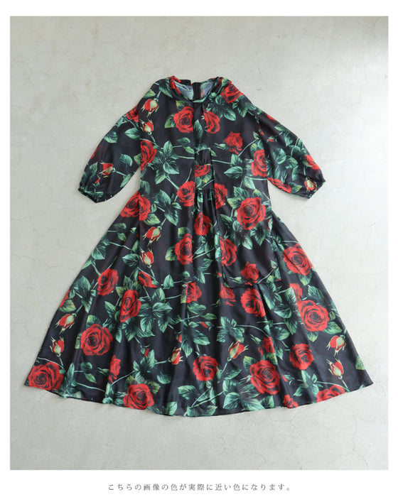 (黒)バラが舞うロイヤルなボウタイロングワンピース