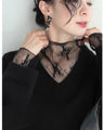 A lace inner that stylishly hides wrinkles around the neck