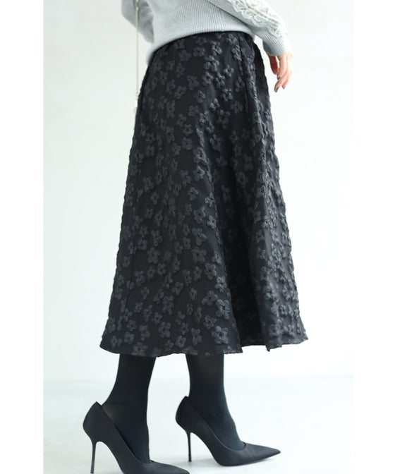【セール商品返品交換不可】（S~L対応）（黒）ぽこぽこ立体花のAラインミディアムスカート