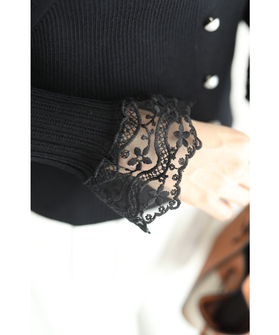 【セール商品返品交換不可】（S~M対応）（黒）デコルテに美しく透けるレースベールニットカットソートップス