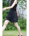 水辺も街も。あれこれ気にしないラッシュガードショートパンツ