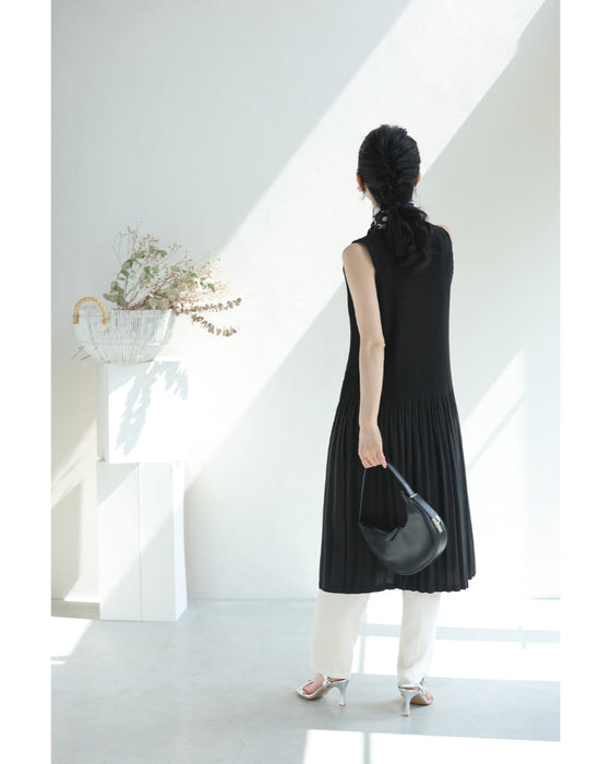 着心地軽やかな切り替えプリーツミディアムワンピース