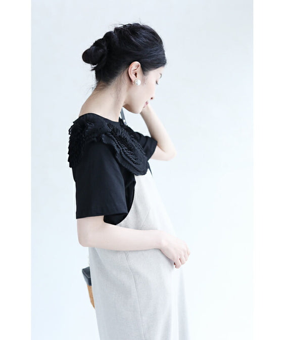Pleated flowered T-shirt top