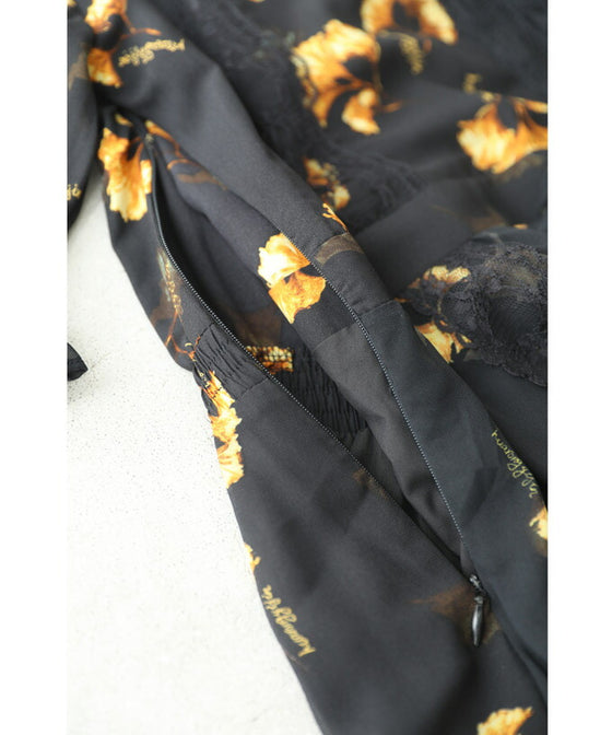 花舞うレースデコレーションのベールミディアムワンピース