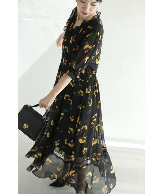 花舞うレースデコレーションのベールミディアムワンピース