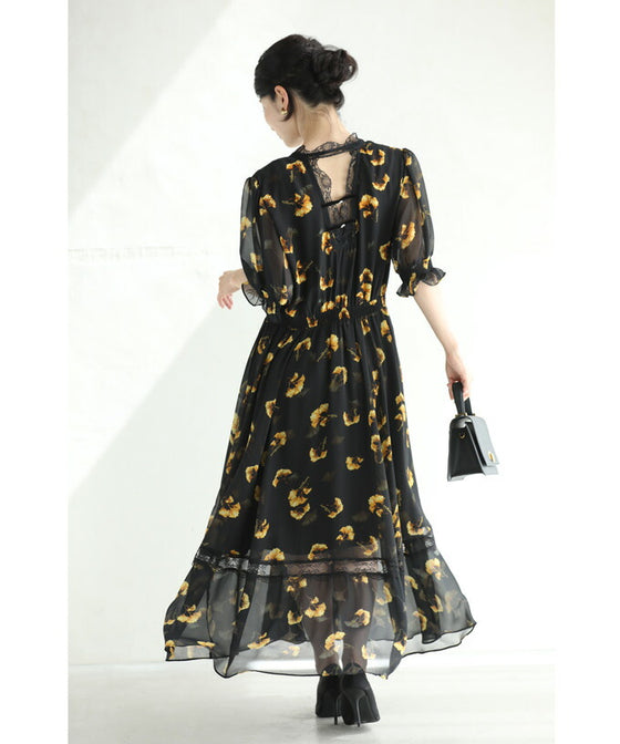 花舞うレースデコレーションのベールミディアムワンピース