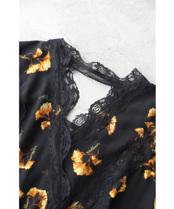 花舞うレースデコレーションのベールミディアムワンピース