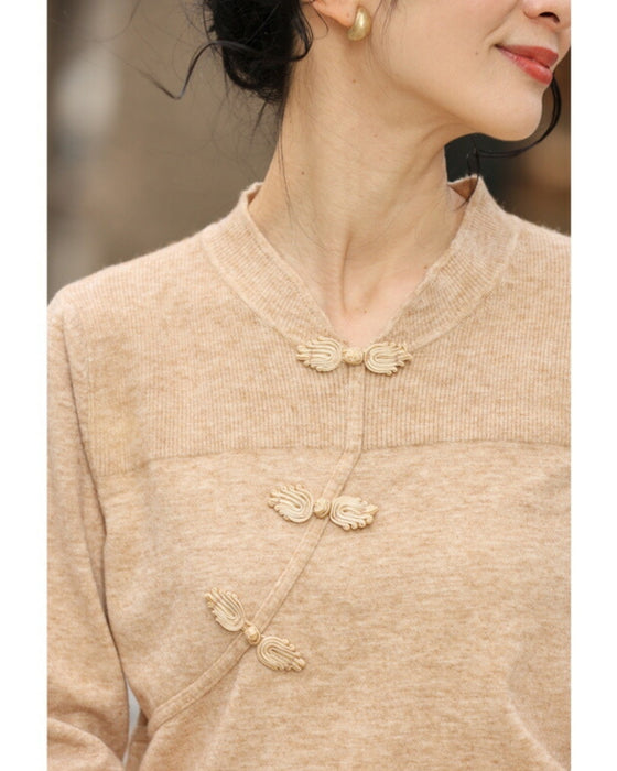 An introduction to Chinoiserie. China button knit