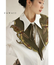  美しき鳥の刺繍付け襟と個性的な襟袖シャツの2点セット