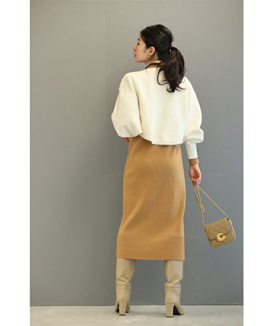 スタイルアップな短丈。重ね着用ポワン袖ニットプルオーバートップス