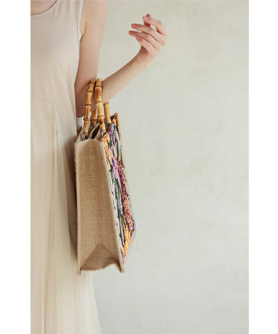 Square tote bag with sparkling sequin flowers