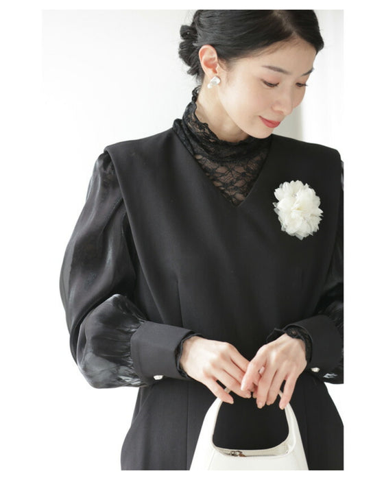 (ベルト付き)グロッシーベール袖のストレートミディアムワンピース