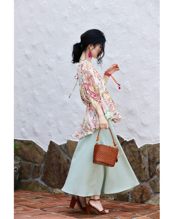 春めく彩りペイズリーのバックオープンブラウストップス